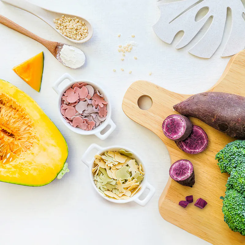 幸福米寶-鮮蔬片片麵 90g │ 寶寶麵‧造型麵 幸福米寶-鮮蔬片片麵 90g │ 寶寶麵‧造型麵